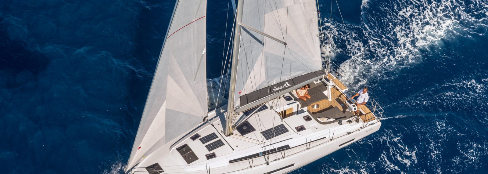 Hanse 410 Exterior